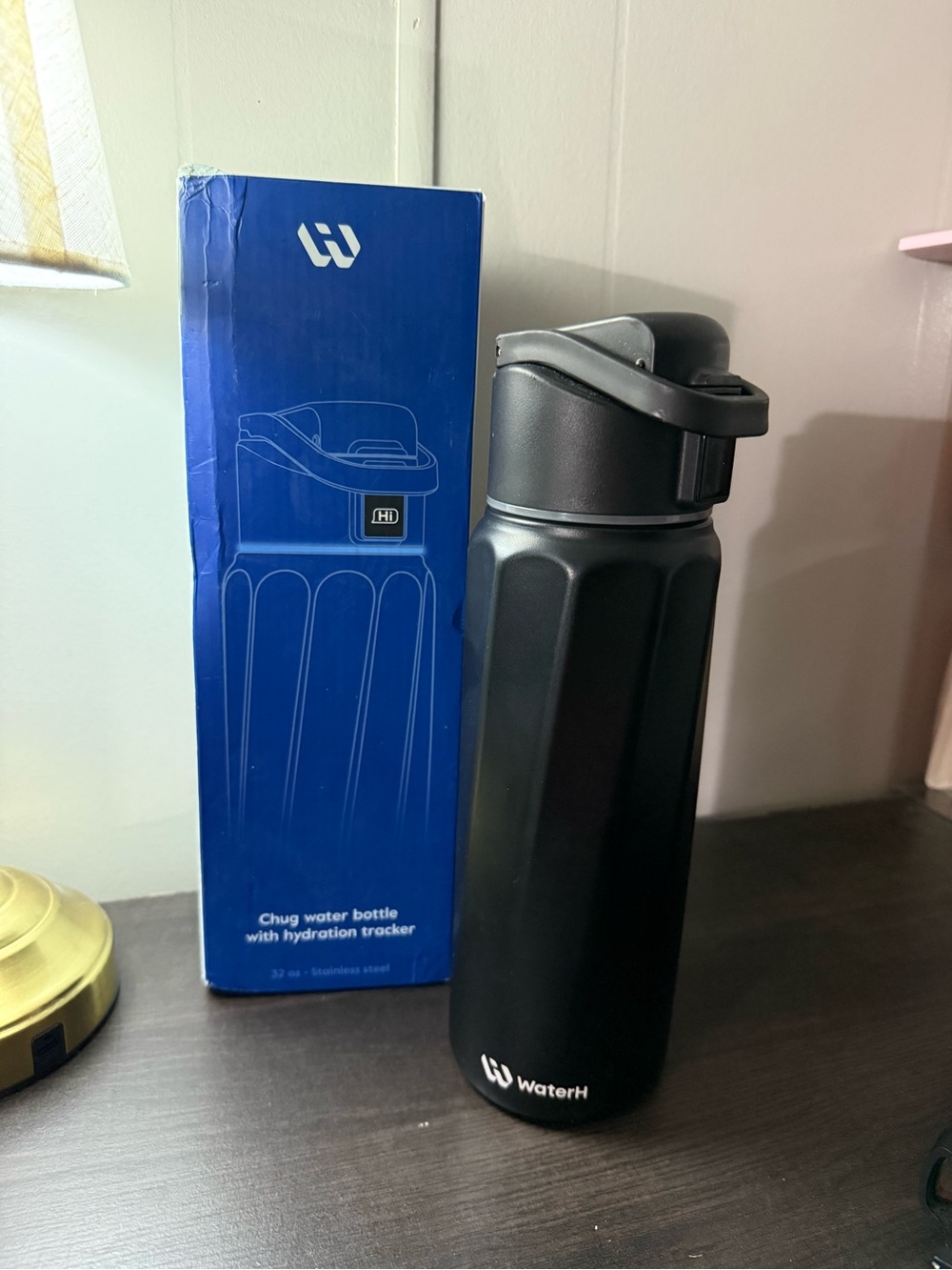 Waterph smart water bottle